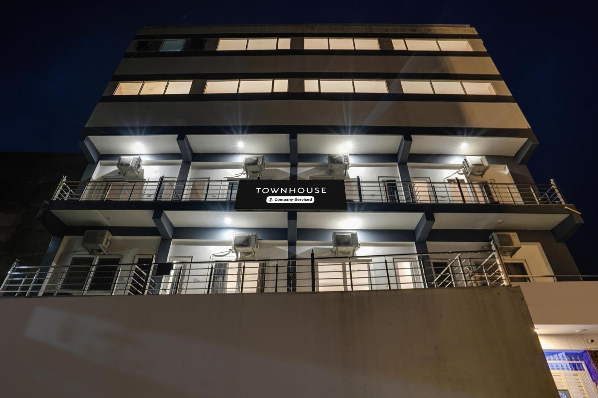 Super Townhouse טאפובן מראה חיצוני תמונה